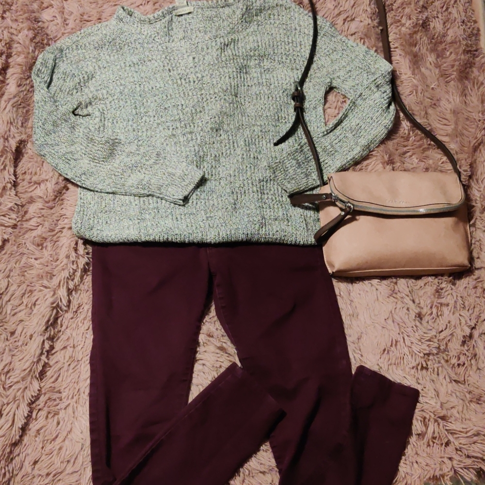 Burgundy Mid-Rise Skinny Pants